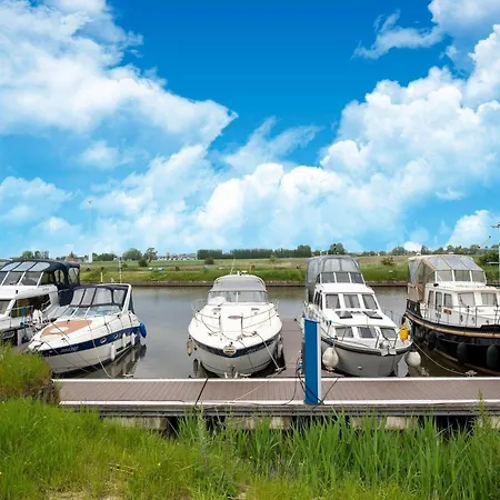 Charming Waterside Getaway, Cleaning Included Nieuwpoort